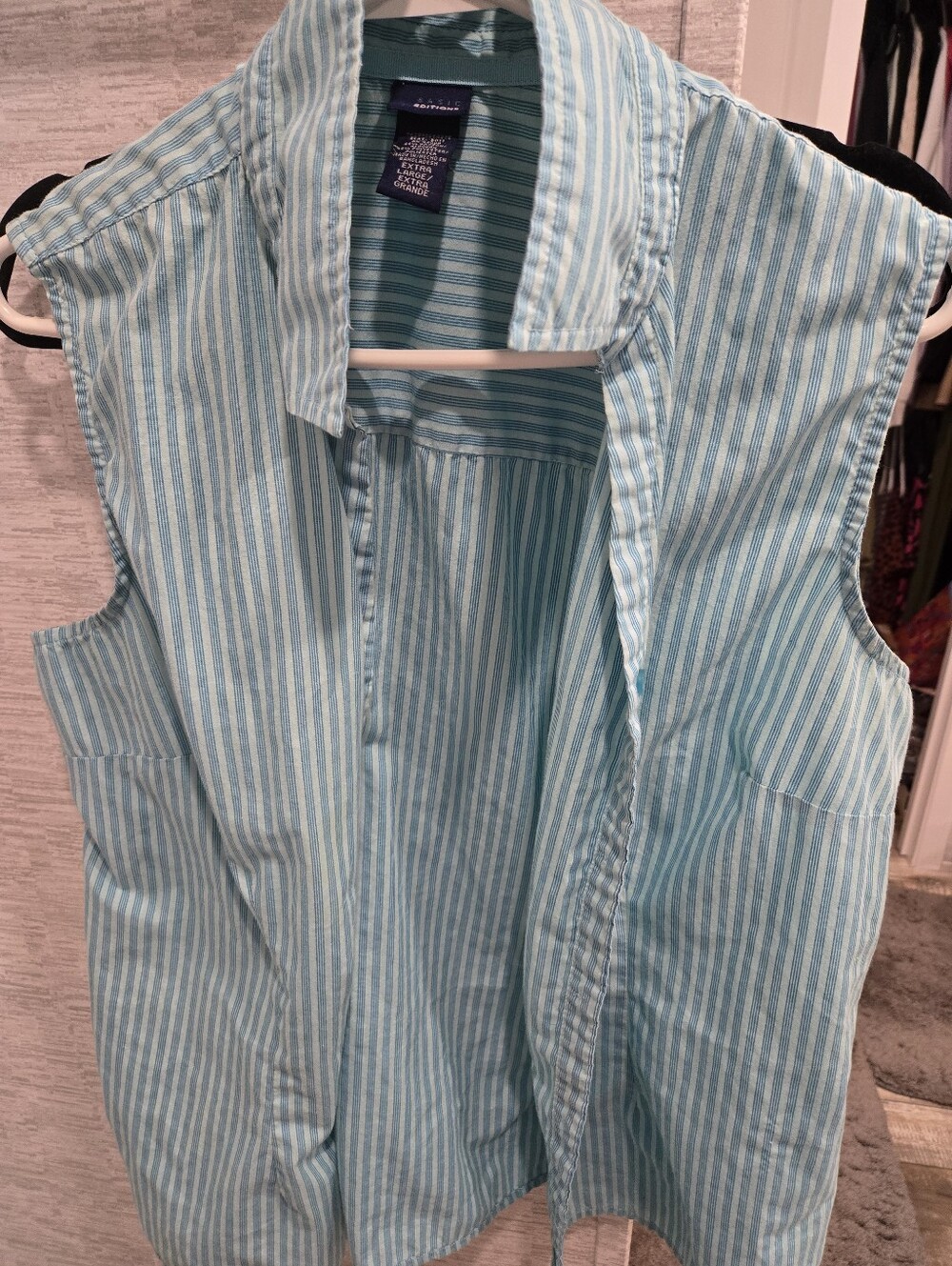 Basic Editions Light Blue and White Striped Sleeveless Button-Front Top